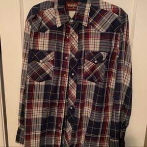Vintage Men’s Wrangler Shirts size M